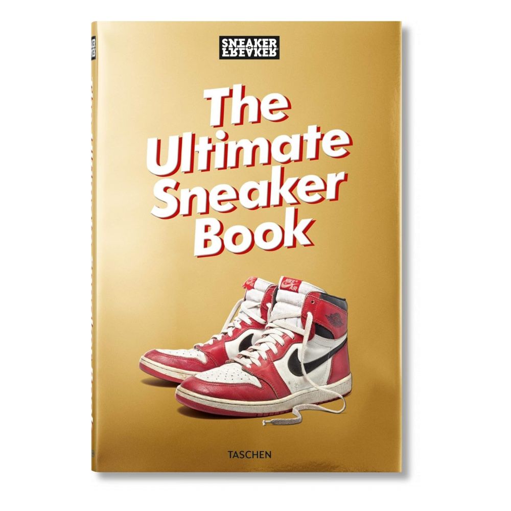 The Ultimate Sneaker Book - Simon Wood